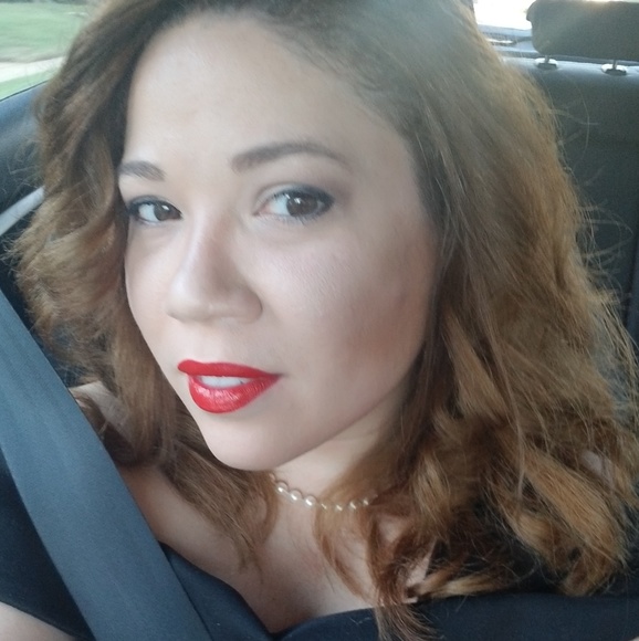 Meet your Posher, Pauline - Picture 3 of 4